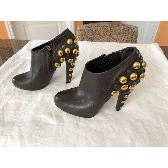 Gucci Shoes - GUCCI BABOUSHKA BLACK/BROWN GOLD STUDS BOOTIES